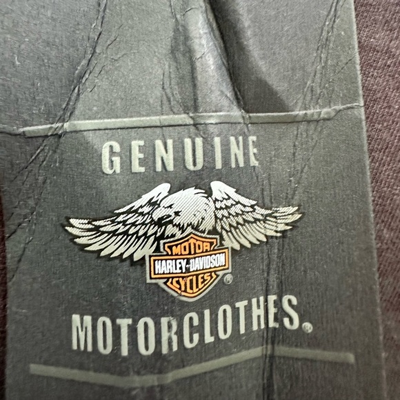 NWT Harley-Davidson Black Tee with Red Highlights - Picture 5 of 5